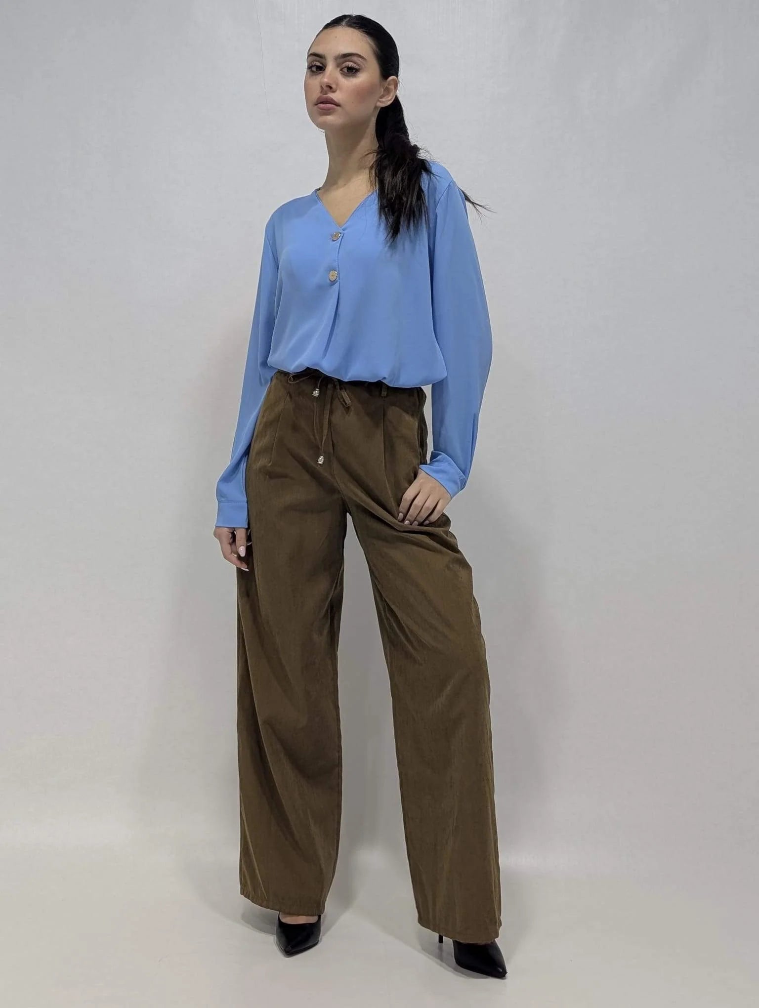 Blusa con bottoncini by Extyn Italia codice 28A033006343