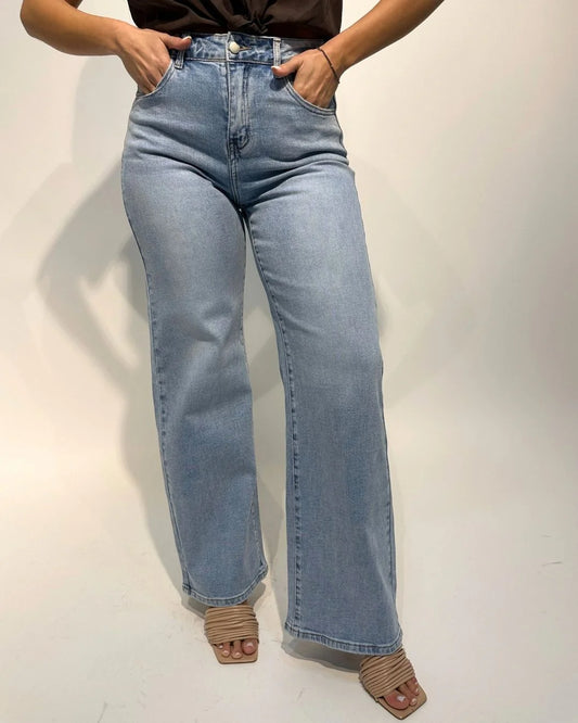 Jeans palazzo chiaro by Extyn Italia codice 38A203002043