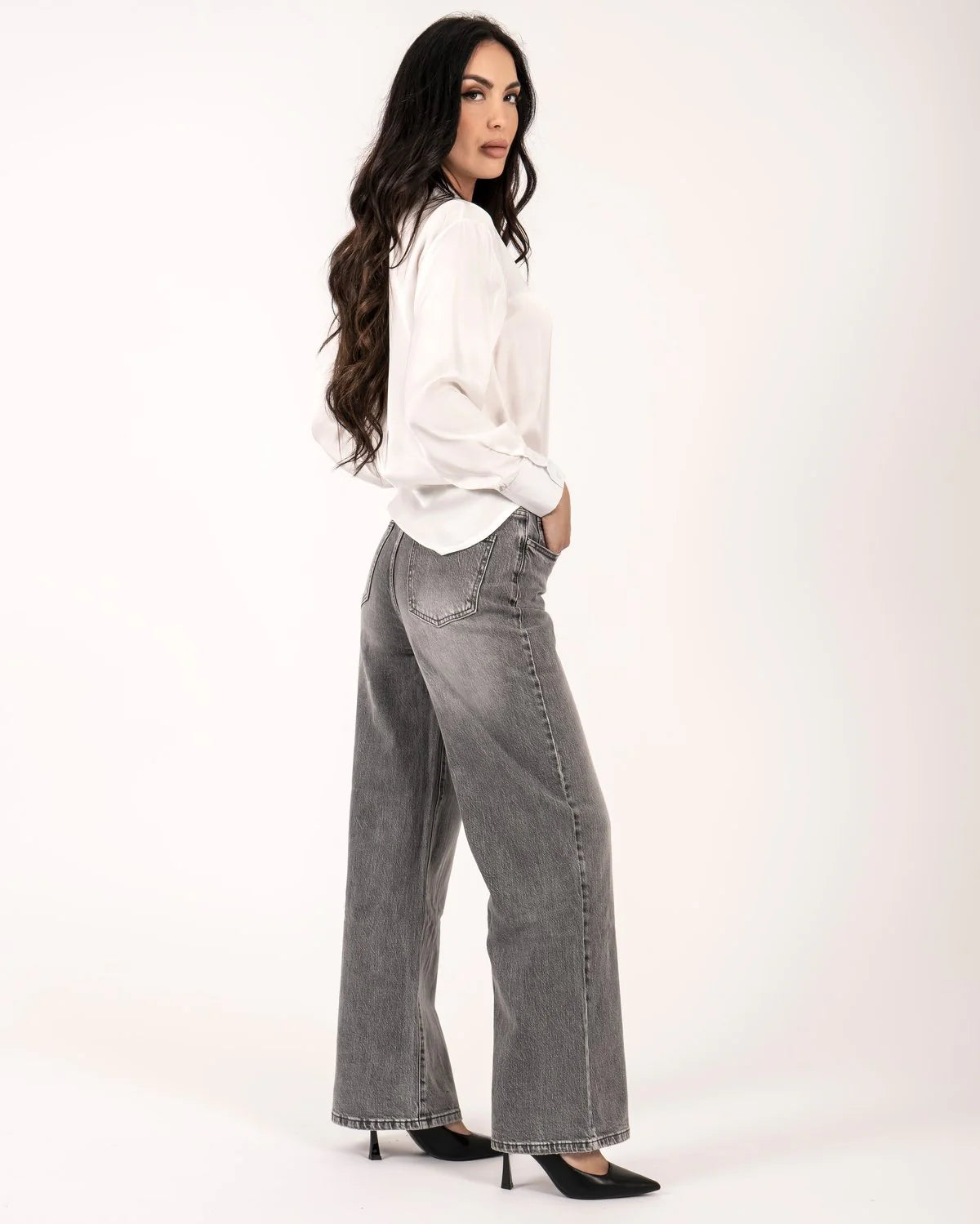 Jeans palazzo grigio by Extyn