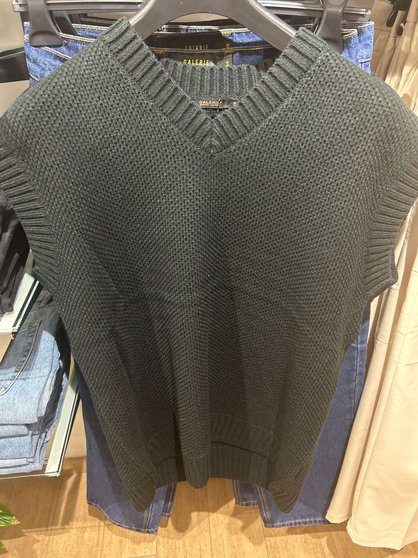 Gilet in maglia Galerie MM903