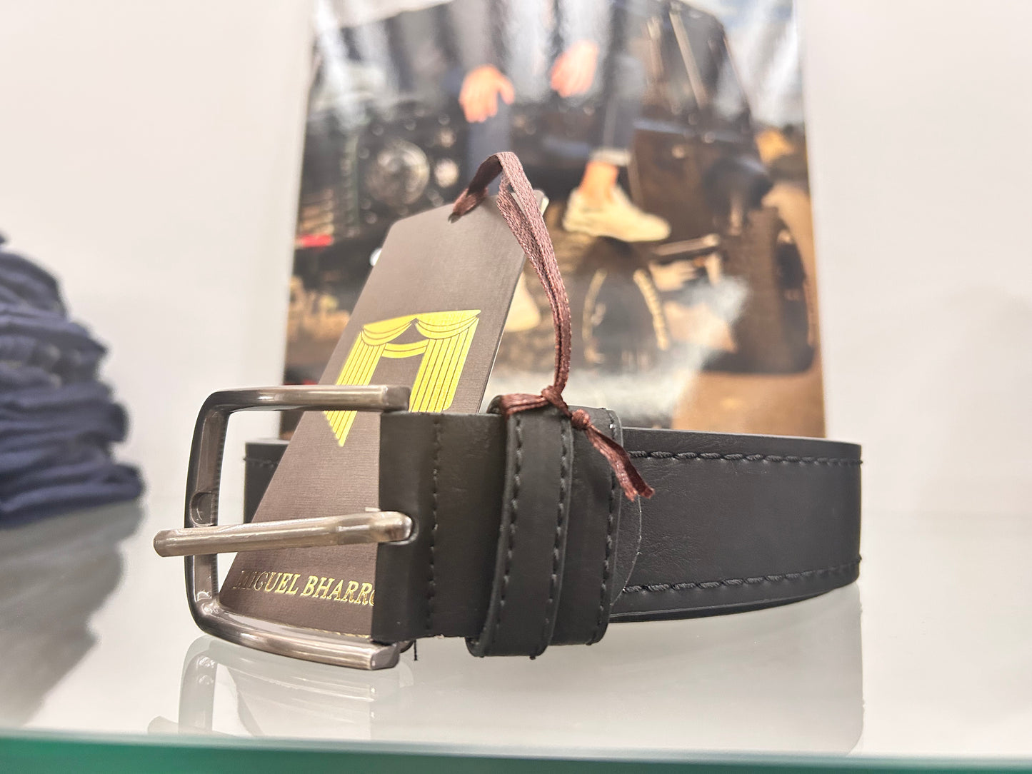 Cinta uomo in pelle di Miguel Bharross